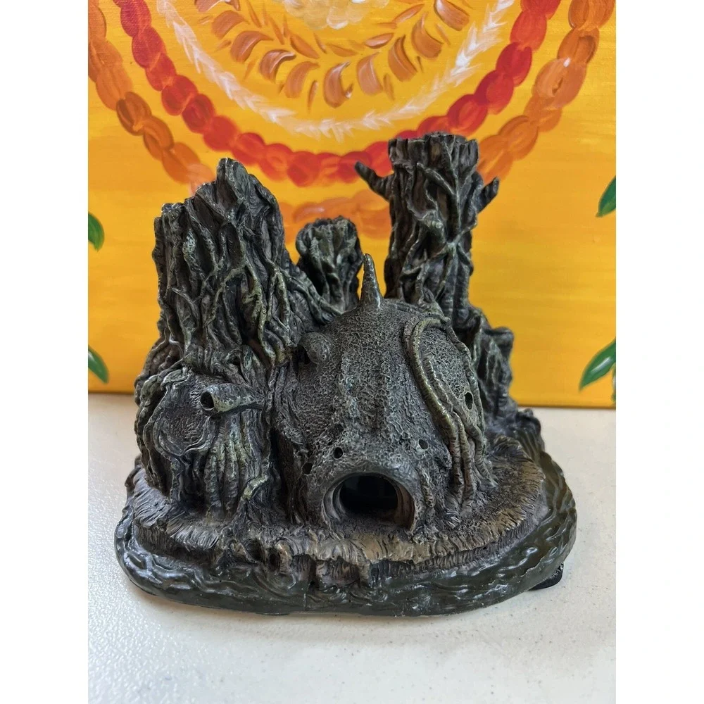 Star Wars Galactic Hawthorne Village Yoda's House Yoda Lights Working COA